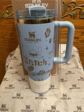 Stanley Light Blue Quencher - Last one in stock